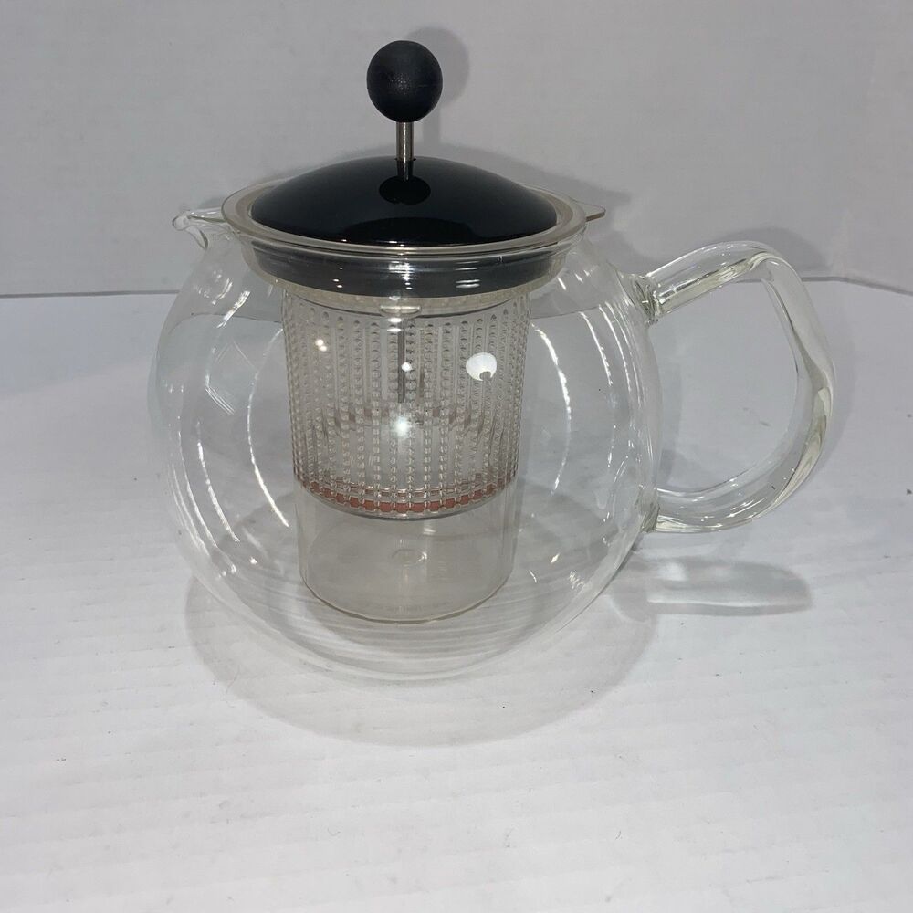 Bodum Glass Teapot Made in Switzerland Large Plastic Tea Press Clean